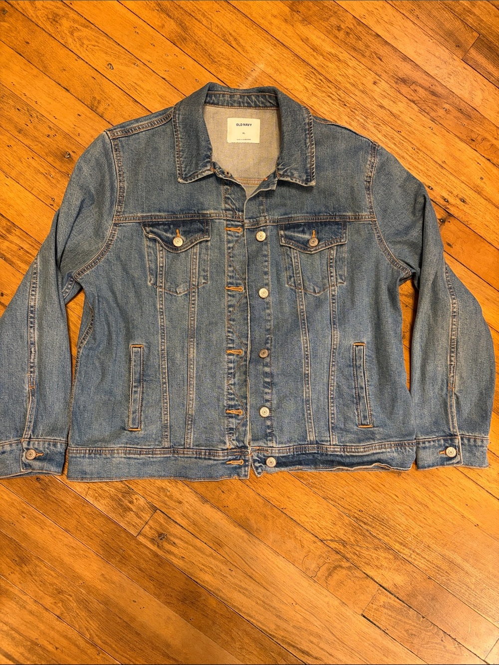 Old Navy Women's Medium Blue Denim Trucker Jacket